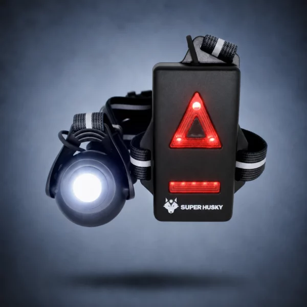 Éclairage running torse Super Husky RUN700 avec LED avant allumée, feu rouge arrière et harnais réglable pour course nocturne.